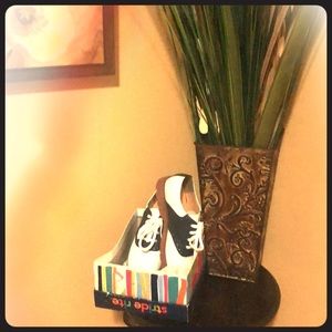 Stride Rite size 1M—Never worn